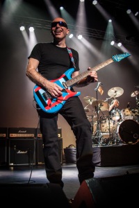 Joe Satriani Live - photo credit Jon Luini